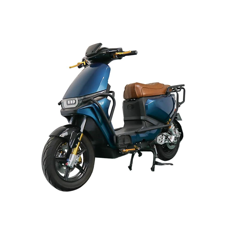 Sepeda motor listrik dengan skuter tegangan 72V